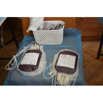 Контейнер для крови с раствором ЦФДА-1 двойной в модификации 250/250 без порта для пробирок (DC-250NG)